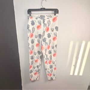 Zara White Leggings with Coral & Gray Floral Print